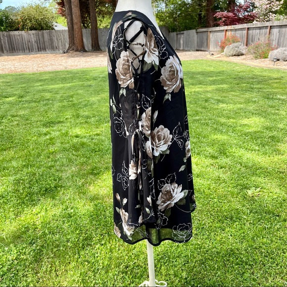 Lulus Allover Rose Dress - Size XS - Picture 8 of 13